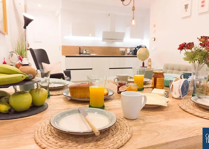 Casa Trueba, Centro Gros, Reformado Y Con Desayuno