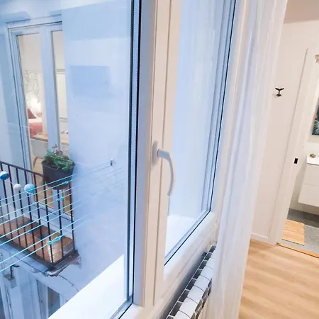 Casa Trueba, Centro Gros, Reformado Y Con Desayuno * 산세바스티안