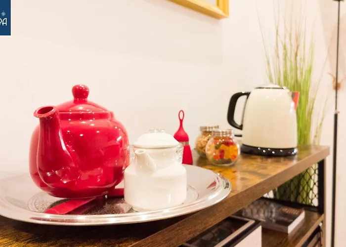 Casa Trueba, Centro Gros, Reformado Y Con Desayuno *